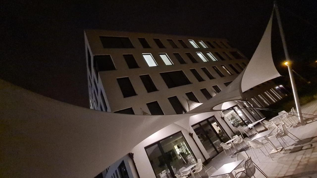 Hotel Drie Eiken Едижем Екстериор снимка