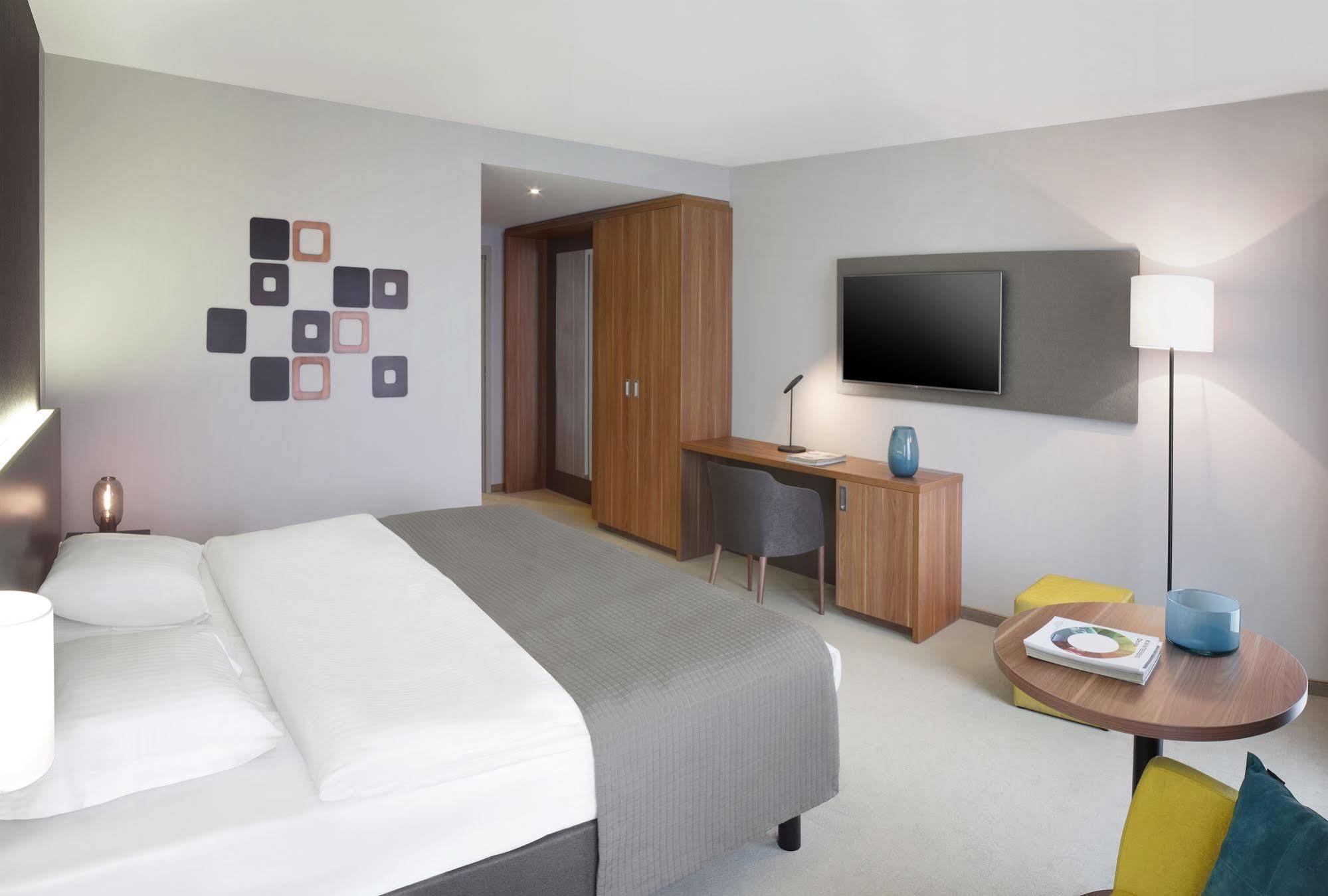 Hotel Drie Eiken Едижем Екстериор снимка