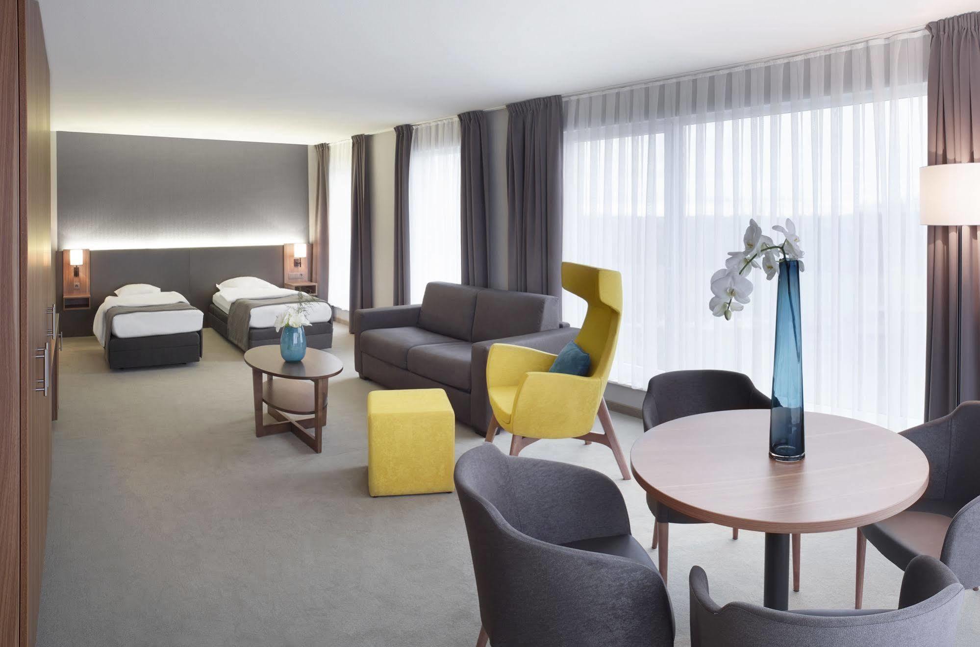 Hotel Drie Eiken Едижем Екстериор снимка